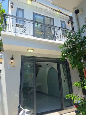 Townhouse 30 m² · 2 bed · Đường Trịnh Đình Trọng