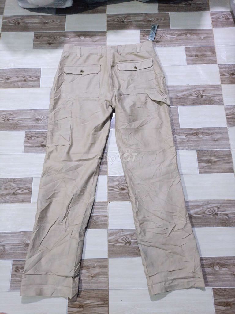 Eo 88 Nhật chất ! Dao xoay nắp túi vuông carpenter. Mua bán Quần áo tại Quận Bình Thạnh Tp Hồ Chí Minh được đăng bởi Lê Úy Tá hình 1