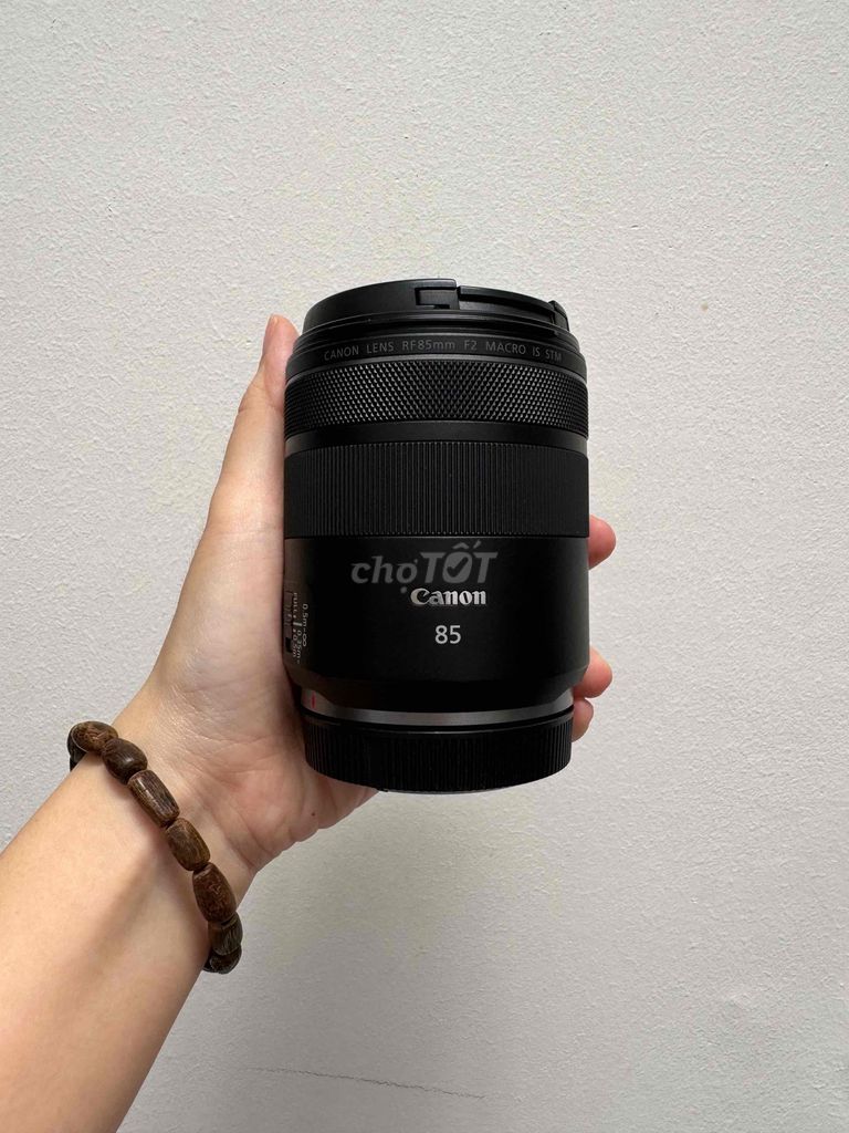 Canon RF 85mm F2 MACRO IS STM fullbox đẹp .