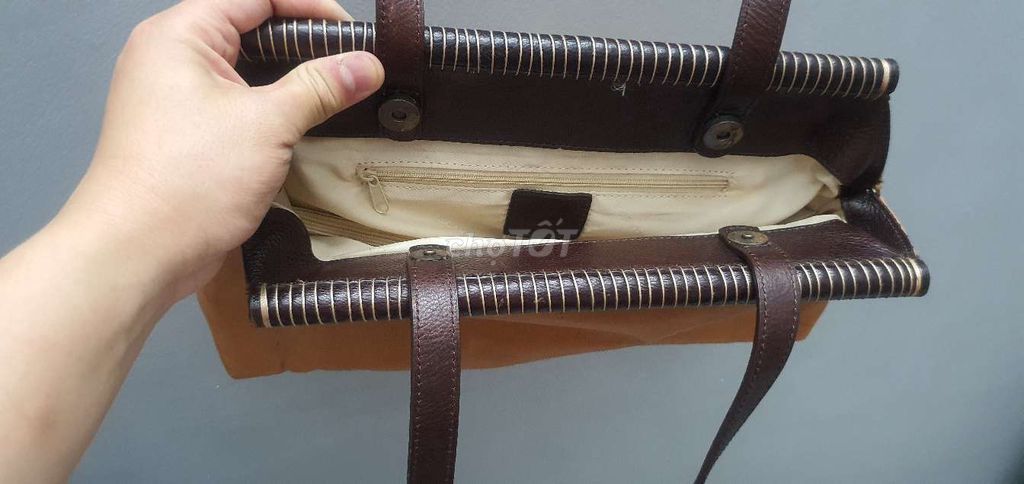 Túi hiệu da thật