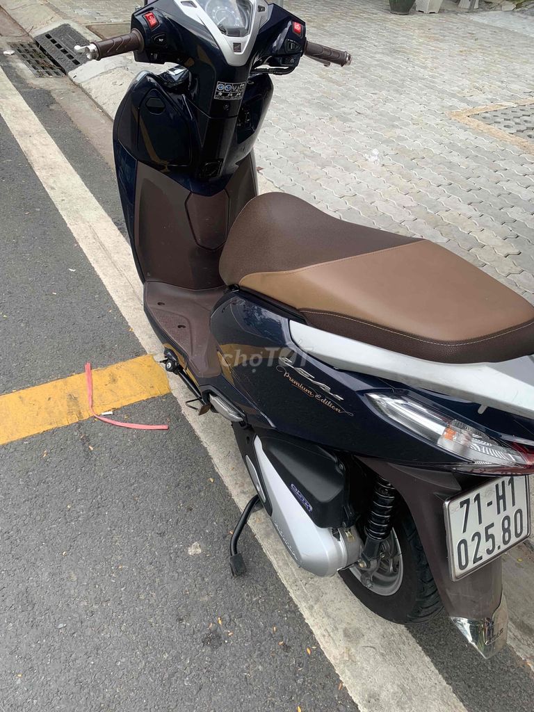 Lead 125 4 val bs71 chính chủ ký  Full phụ kiệng. Mua bán Xe máy tại Quận 7 Tp Hồ Chí Minh được đăng bởi Bi hình 3