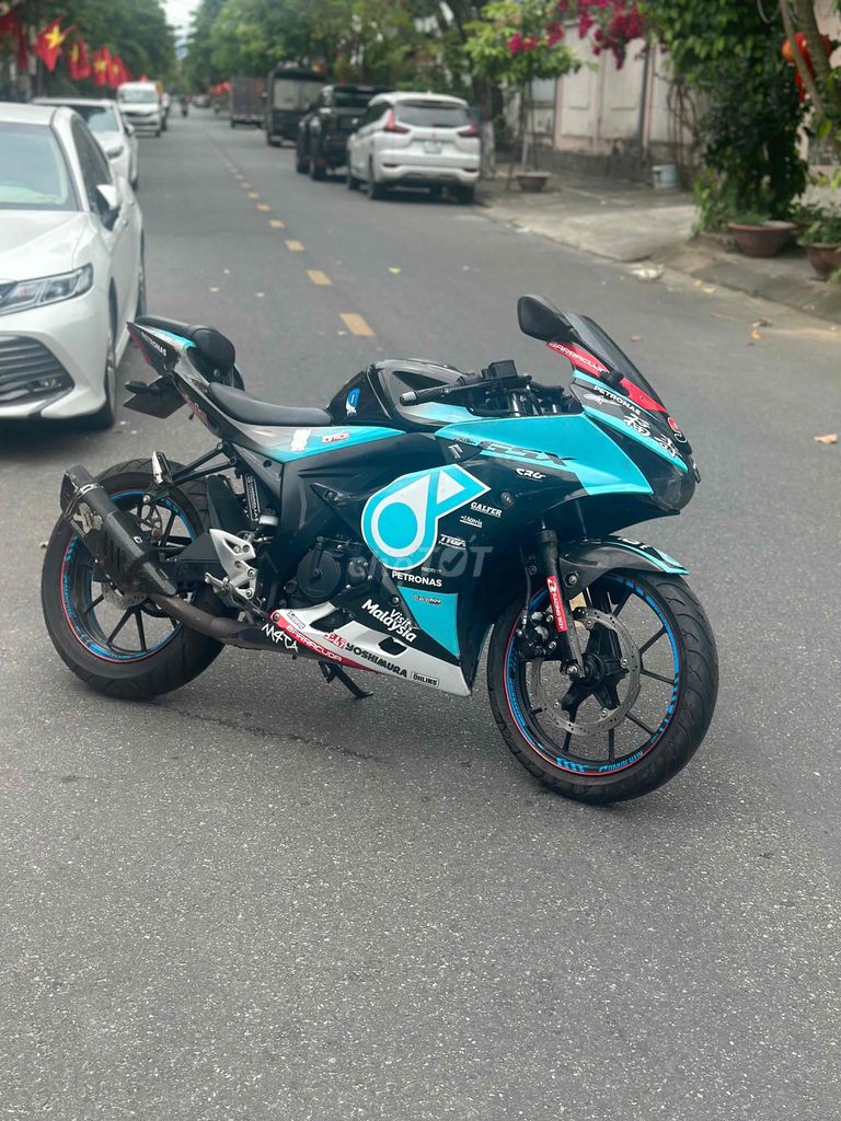 Gsx R máy rin êm chíh chủ biển 43 xe còn khá đẹp. Mua bán Xe máy tại Quận Thanh Khê Đà Nẵng được đăng bởi Ku Tý hình 3