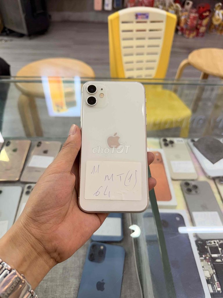 Apple iPhone 11 64GB Trắng. Mua bán Điện thoại tại Quận Hải Châu Đà Nẵng được đăng bởi Hoàng Táo 273 Nguyễn Hoàng Đà Nẵng hình 1