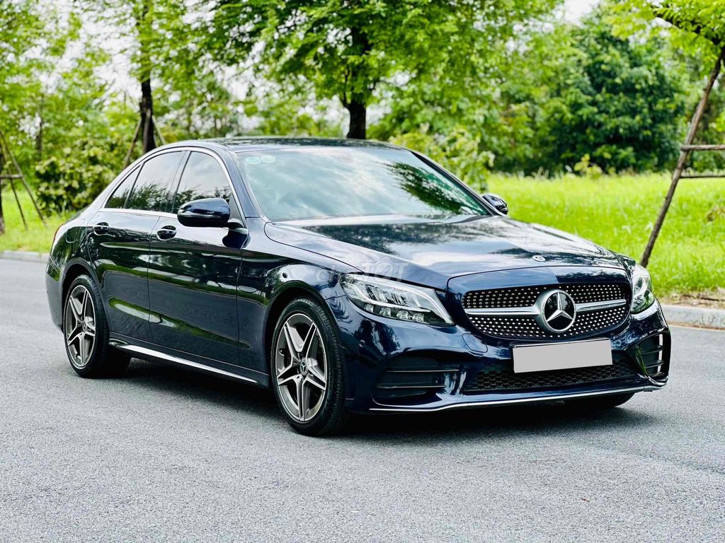 Mercedes Benz C180 AMG - sản xuất 2021