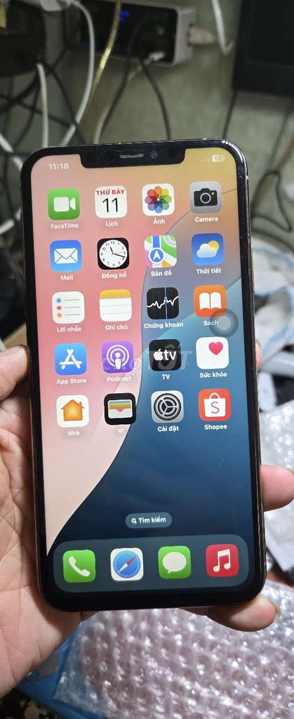 iPhone 11 Pro Max 64GB lướt web treo game. Mua bán Điện thoại tại Quận 8 Tp Hồ Chí Minh được đăng bởi Thiên Hòa mobile  hình 1