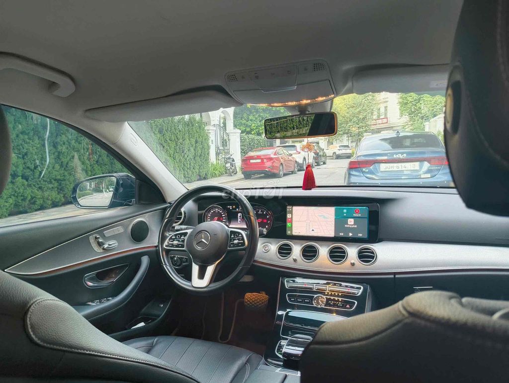 Mercedes Benz E Class 2020 - 50000 km. Mua bán Ô tô tại Quận Bắc Từ Liêm Hà Nội được đăng bởi Hiếu Vũ hình 2