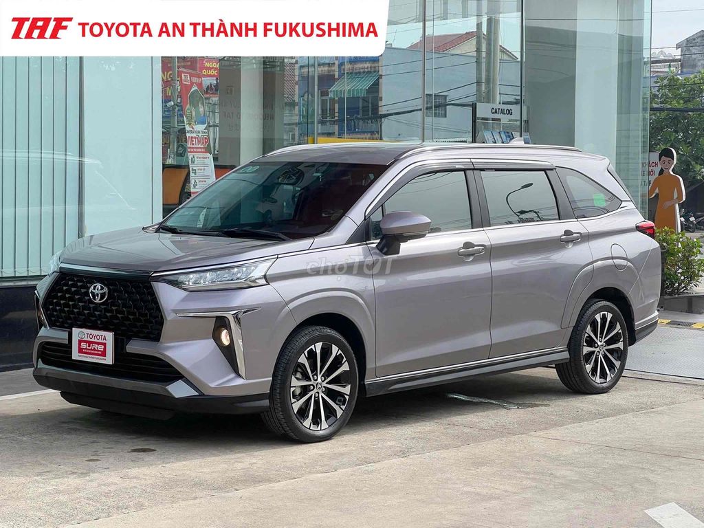 Toyota Veloz CVT Top 2022 - 20768 km