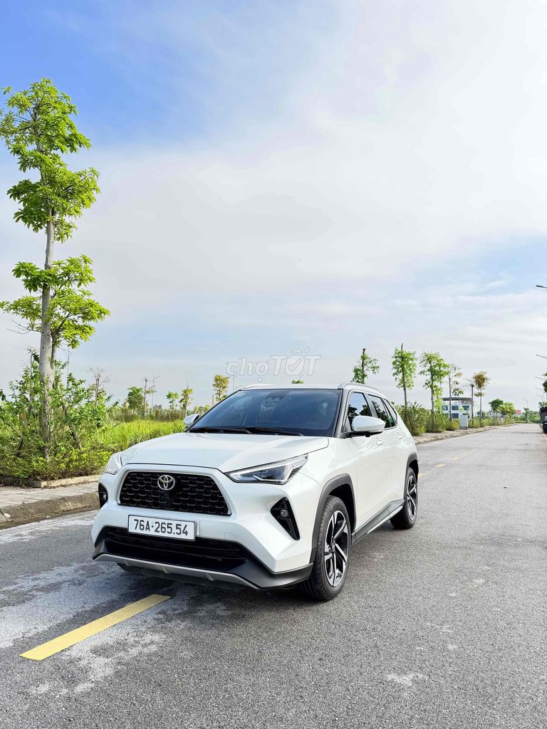 Toyota yaris cross 1.5D CVT 2024  9000km. Mua bán Ô tô tại Huyện Sóc Sơn Hà Nội được đăng bởi 💕💕💕💕💕💕💕 hình 1