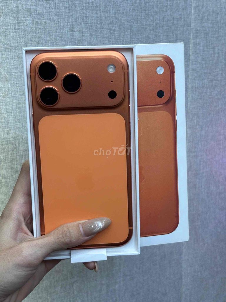 17 Pro Max 256GB Cam Mỹ Pin 100 Sạc 85L 3/2027 99%. Mua bán Điện thoại tại Quận Ninh Kiều Cần Thơ được đăng bởi Quý Mobile Cần thơ hình 1