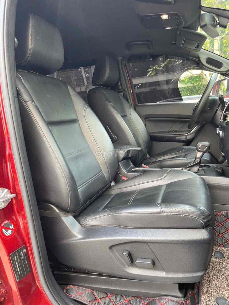 Ford Everest 2020 Titanium 2.0L AT 4x2 - 34000 km. Mua bán Ô tô tại Quận Tân Bình Tp Hồ Chí Minh được đăng bởi Sài Gòn Ford hình 7