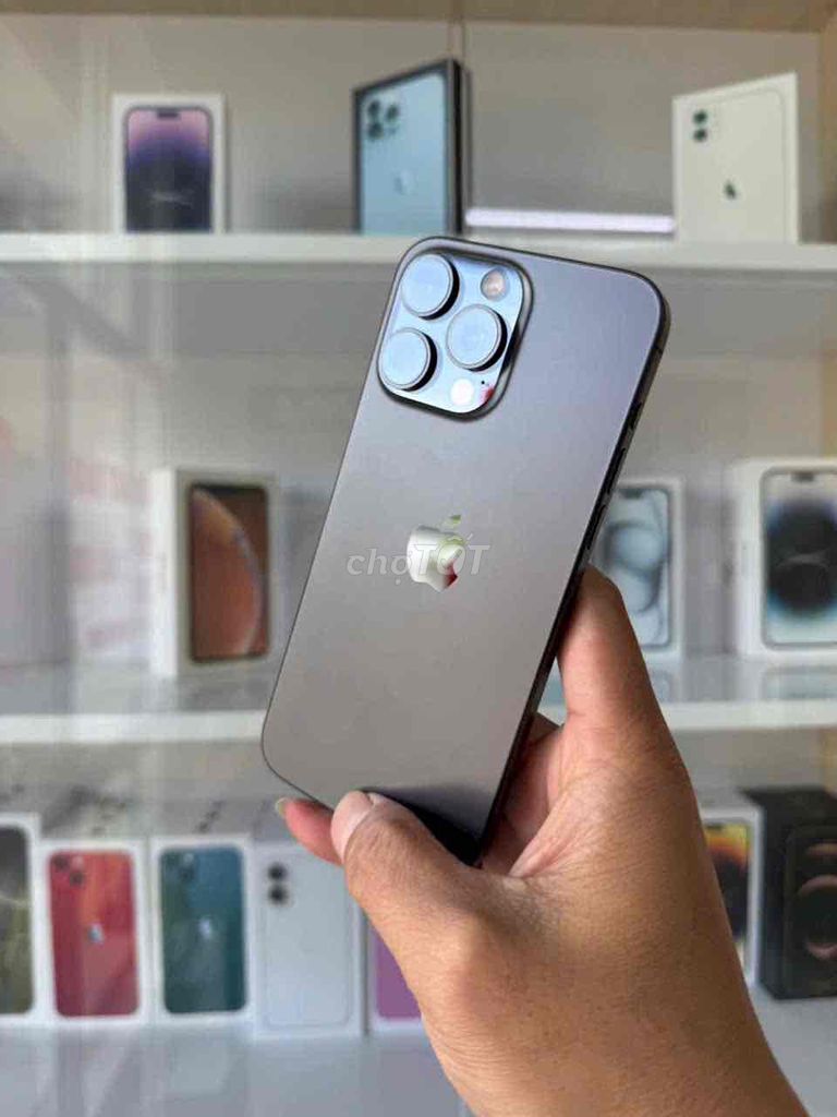iPhone 15 Pro Max 1000GB Đen Quốc tế. Mua bán Điện thoại tại Thành phố Cà Mau Cà Mau được đăng bởi NHAN APPLE hình 1