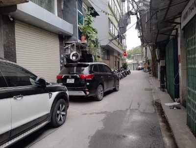 Bán nhà phân lô giá tốt trong khu vực 57.2m2 Phố đường Nguyễn Xiển