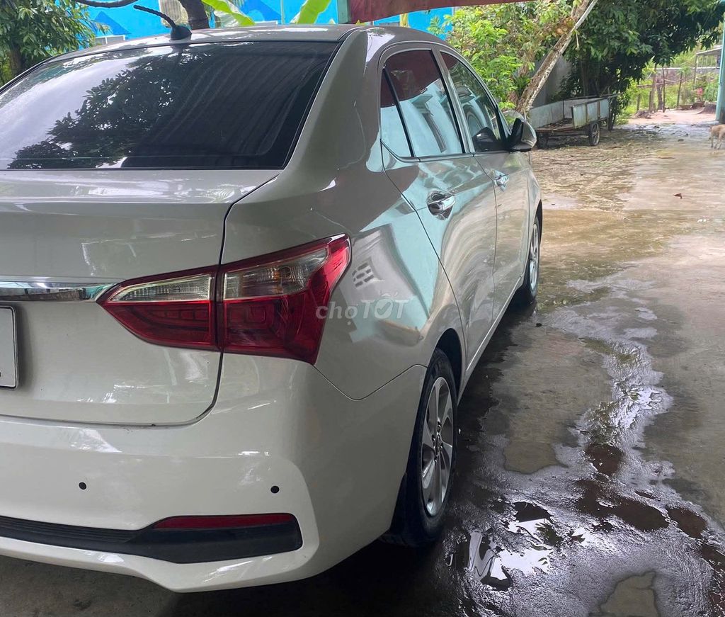 Hyundai i10 Sedan 1.2 AT 2021 số tự động. Mua bán Ô tô tại Thành phố Phú Quốc Kiên Giang được đăng bởi Bạch Liên hình 3