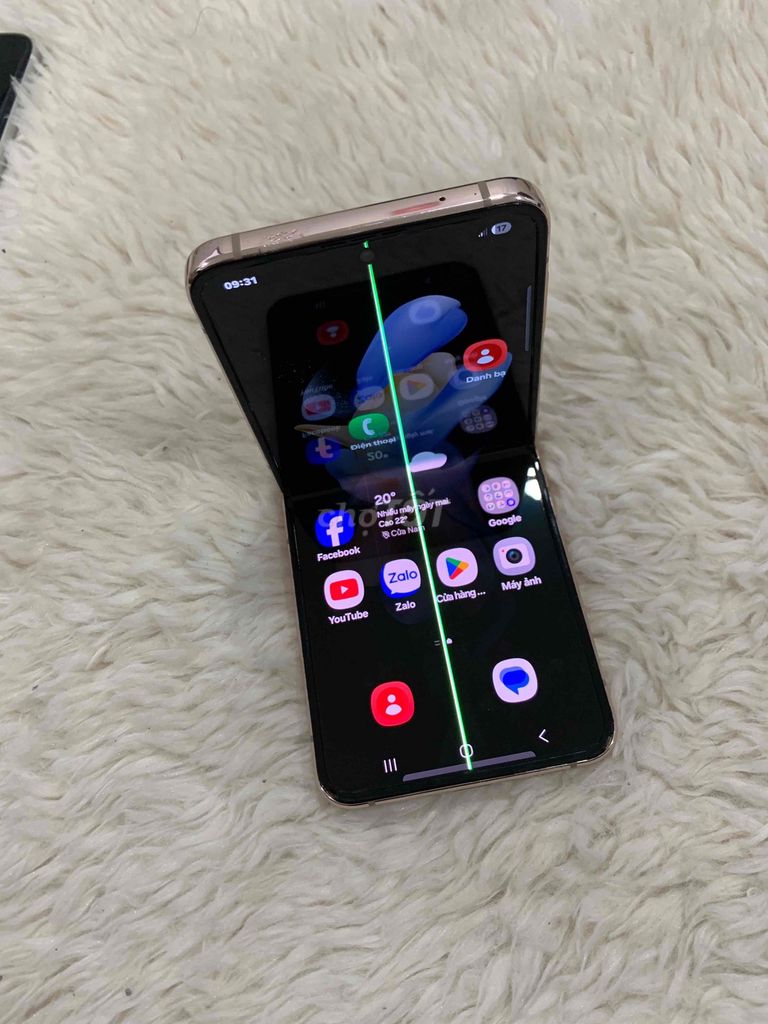 Samsung Z Flip4 128GB Hồng Đã sử dụng. Mua bán Điện thoại tại Quận 4 Tp Hồ Chí Minh được đăng bởi susu hình 1