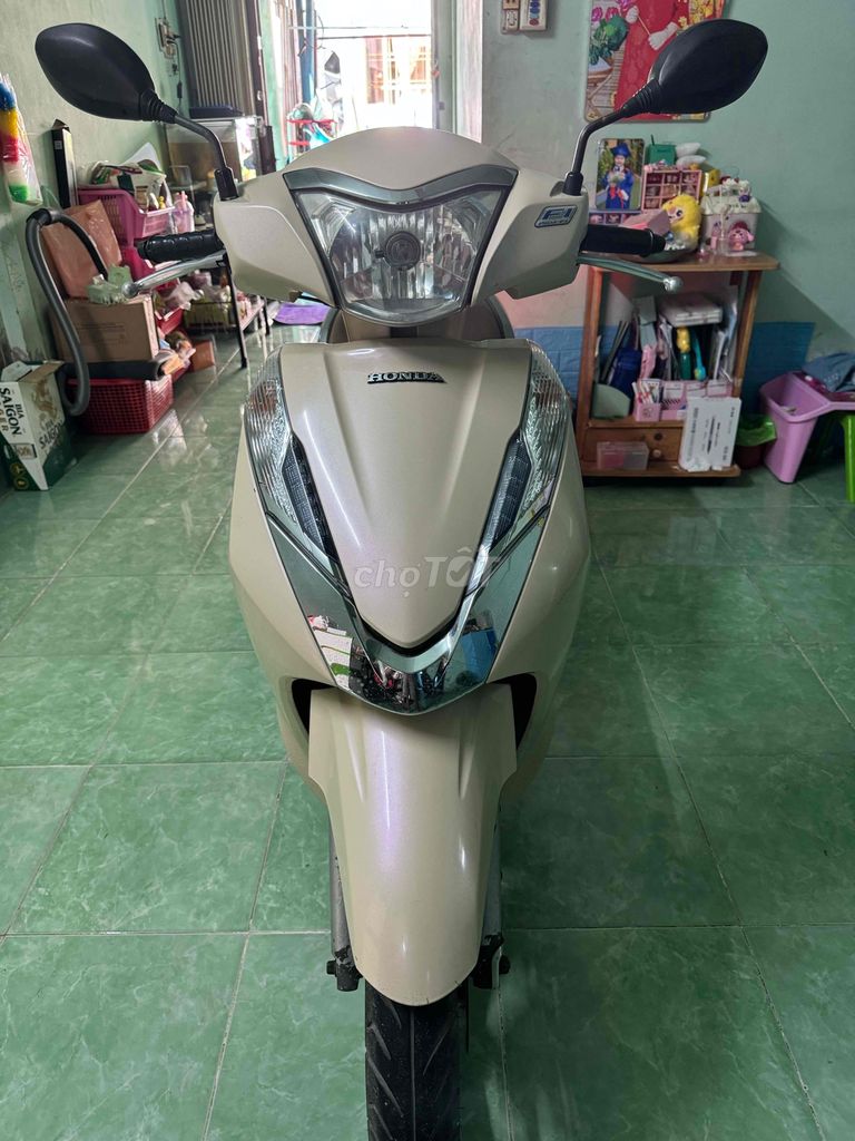 LEAD 125 cc. Mua bán Xe máy tại Huyện Cái Bè Tiền Giang được đăng bởi Tuấn hình 1