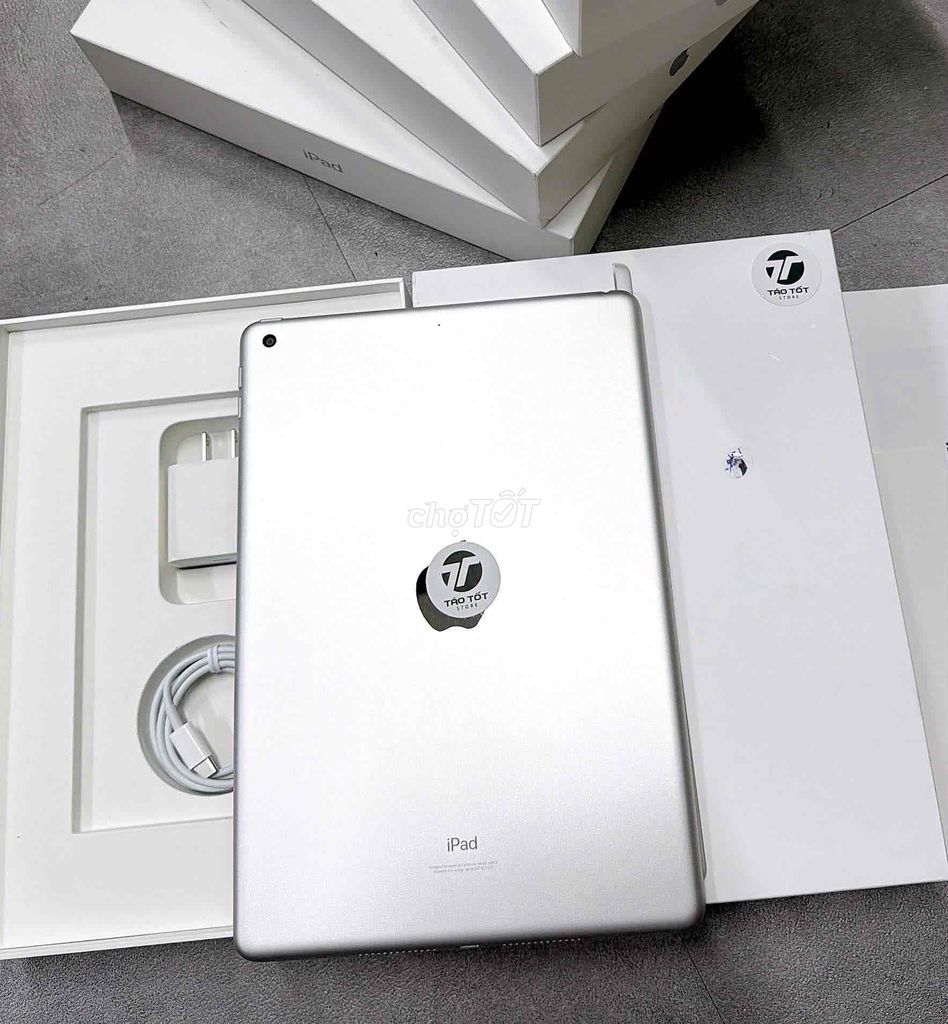 Ipad Gen 9 - 64g trắng openbox sac vài lần P100%. Mua bán Máy tính bảng tại Quận 10 Tp Hồ Chí Minh được đăng bởi Lynh My Apple  hình 1