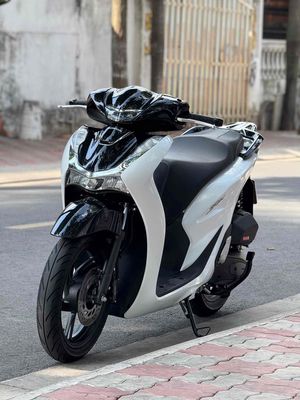 SH 150i 2021 Trắng Đen ( GÓP BAO NỢ XẤU )