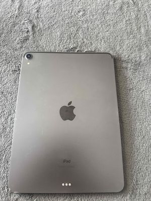 Ipad pro 11 2018 64 gb wifi giá siêu tốt. Mua bán Máy tính bảng tại Thành phố Thủ Đức Tp Hồ Chí Minh được đăng bởi Ngân anh mobile