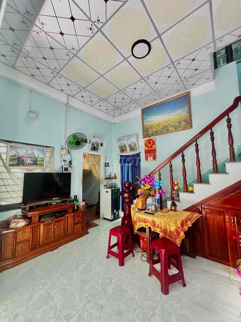3,3 tỷ tl – nhà 55m² gần biển quy nhơn – 3pn 2wc – thích hợp homestay 3,3 tỷ tl – nhà 55m² gần biển quy nhơn – 3pn 2wc – thích hợp homestay
