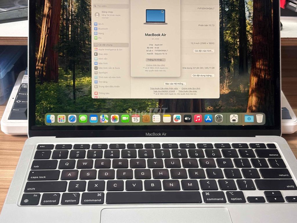 Apple MacBook Air M1 8GB/256GB Bạc. Mua bán Laptop tại Quận Ngũ Hành Sơn Đà Nẵng được đăng bởi Kỳ Trương hình 1