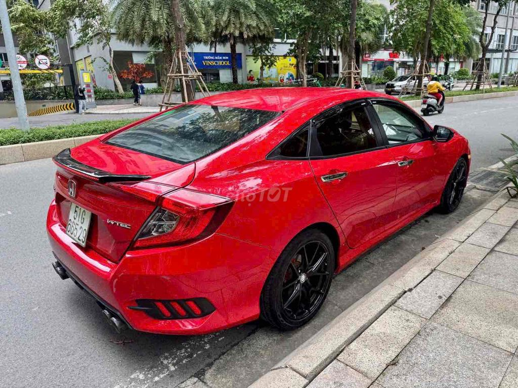 Honda Civic 2018 1.8 E - 160000 km. Mua bán Ô tô tại Quận Bình Thạnh Tp Hồ Chí Minh được đăng bởi Trọng Vũ hình 4