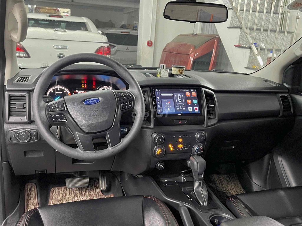 Ford Ranger 2021 XLS 2.0 4x2 AT - 65000 km. Mua bán Ô tô tại Huyện Đức Trọng Lâm Đồng được đăng bởi SALON ÔTÔ HOÀ THẮNG  hình 2