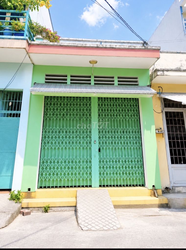 Аренда · 2 комн. · 80 м² · Quận Tân Phú, ул. Đường Tân Hương