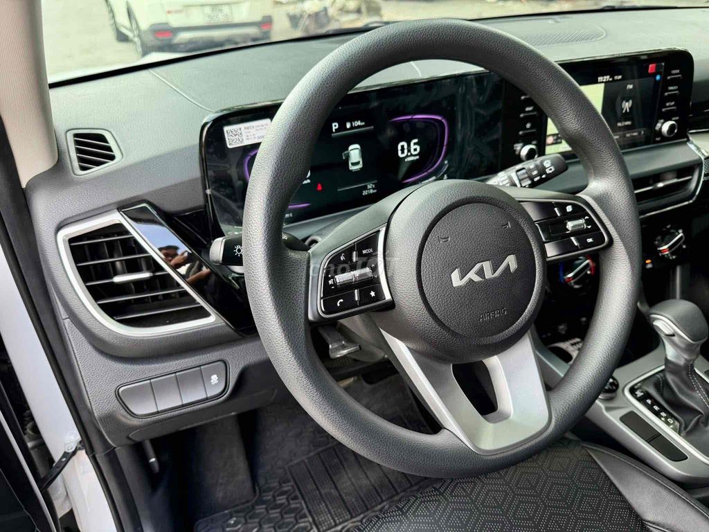 Kia Seltos 2024 1.5 AT - 2000 km. Mua bán Ô tô tại Quận Cầu Giấy Hà Nội được đăng bởi Quang Huy hình 15