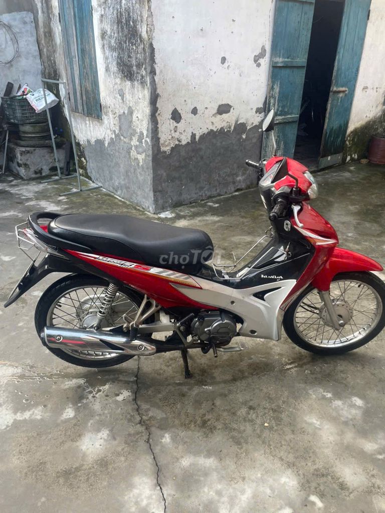 Xe waves 110 màu đỏ xe dành cho nữ. Mua bán Xe máy tại Huyện Bình Giang Hải Dương được đăng bởi Trần Thị Sen  hình 4