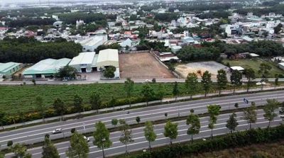 Đất mặt tiền đường Hùng Vương TP mới Bình Dương