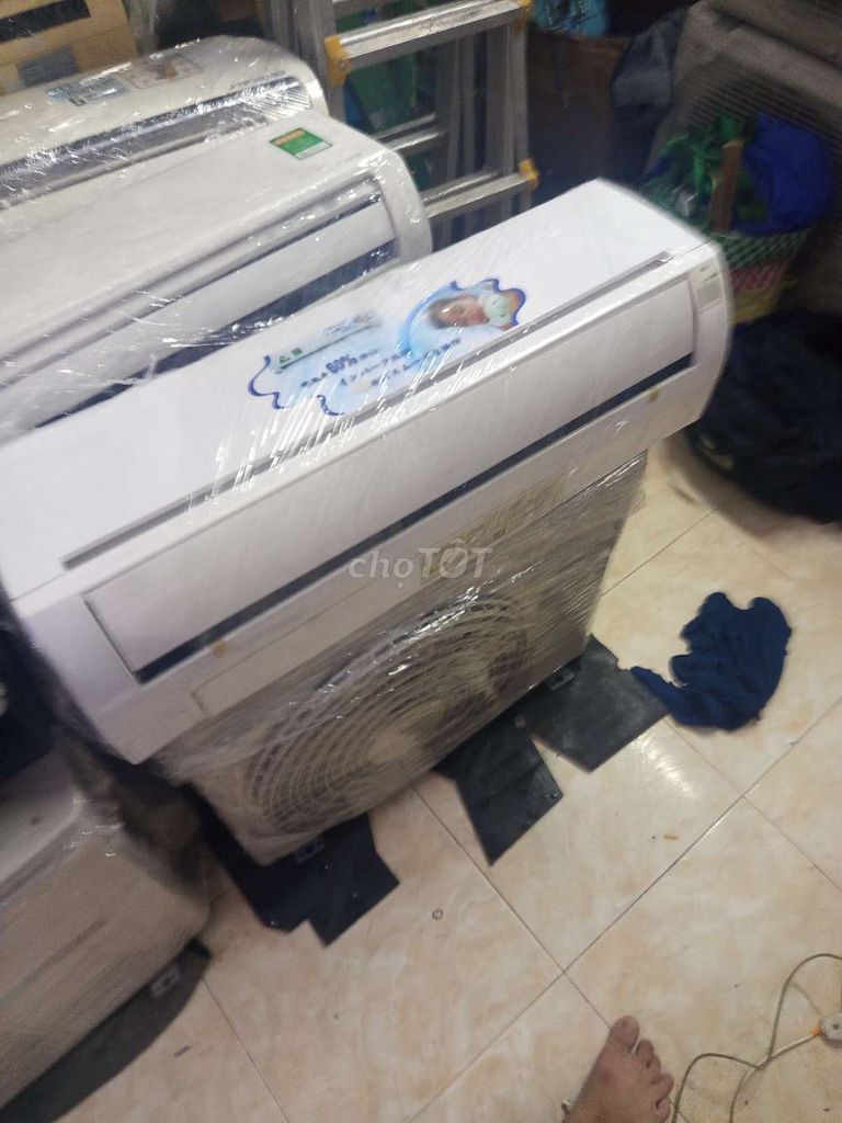 Điều hòa không khí Trắng. Mua bán Máy lạnh, điều hoà tại Huyện Hóc Môn Tp Hồ Chí Minh được đăng bởi cơ điện lạnh anh thư  hình 1