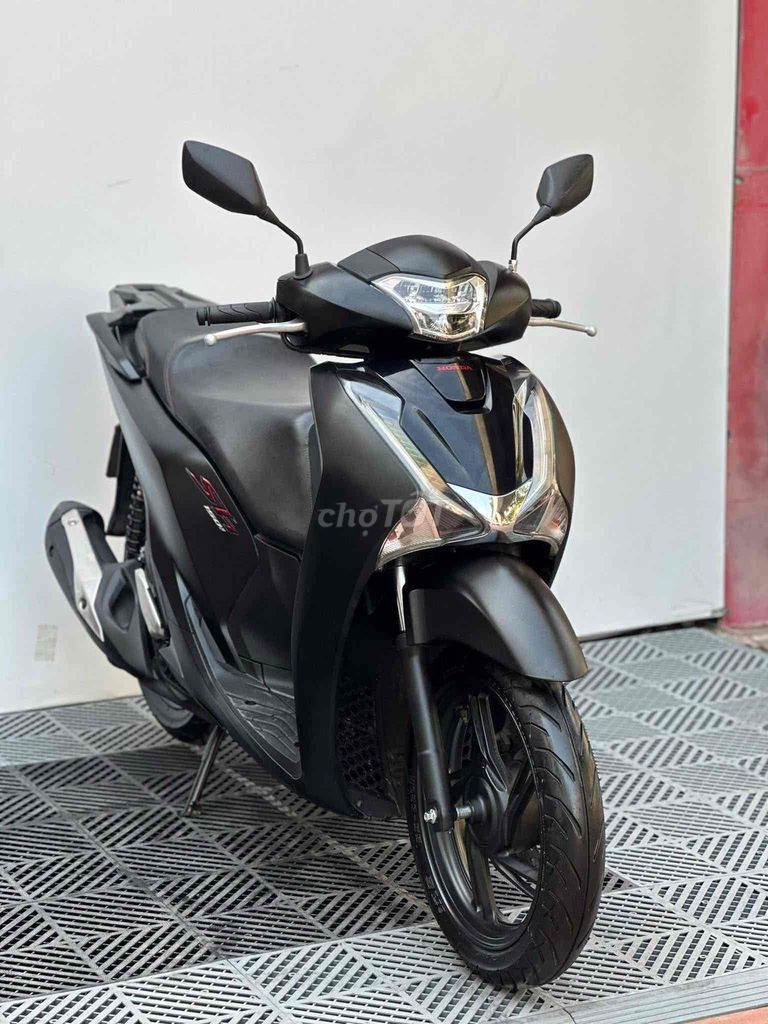 SH150 ABS 2019 siêu lướt - Trả trước 45tr nhận xe✅. Mua bán Xe máy tại Quận Hoàng Mai Hà Nội được đăng bởi Nguyễn thị xuân hình 3