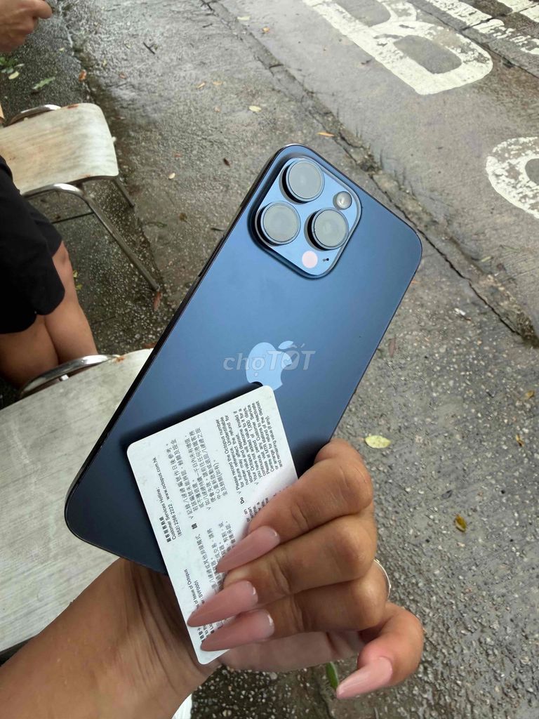 Apple iPhone 15 pro max xanh. Mua bán Điện thoại tại Quận 7 Tp Hồ Chí Minh được đăng bởi Huỳnh Bảo Nhi hình 1