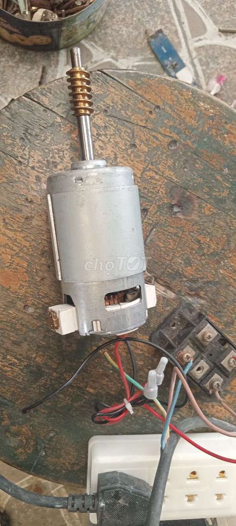 Motor 220v DC 6000 vòng ai thích chế gì vào việc