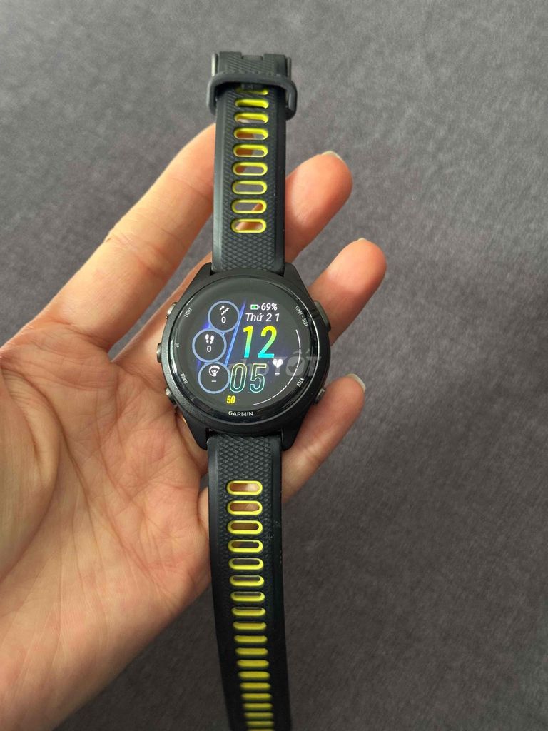 Garmin Forerunner 265s Đen, Vàng. Mua bán Thiết bị đeo thông minh tại Quận 8 Tp Hồ Chí Minh được đăng bởi Quỳnh Như hình 1