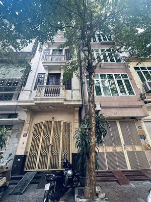 Nhà phố 45 m² · 8 PN · Phố Nguyên Hồng
