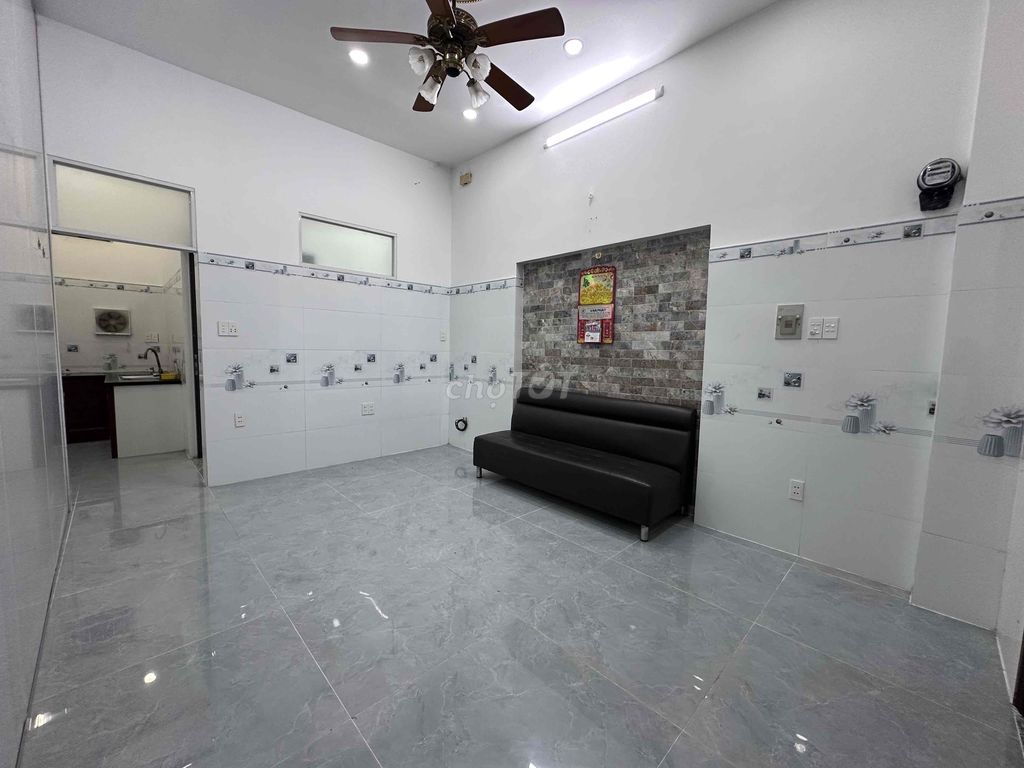 Аренда · 1 комн. · 40 м² · Thành phố Thủ Đức, ул. Đường Đỗ Xuân Hợp