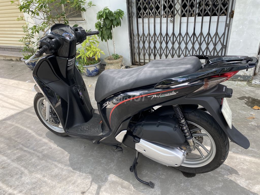 Bán xe SH 150 zin chất còn đẹp như hình. Mua bán Xe máy tại Quận Kiến An Hải Phòng được đăng bởi tung hình 4