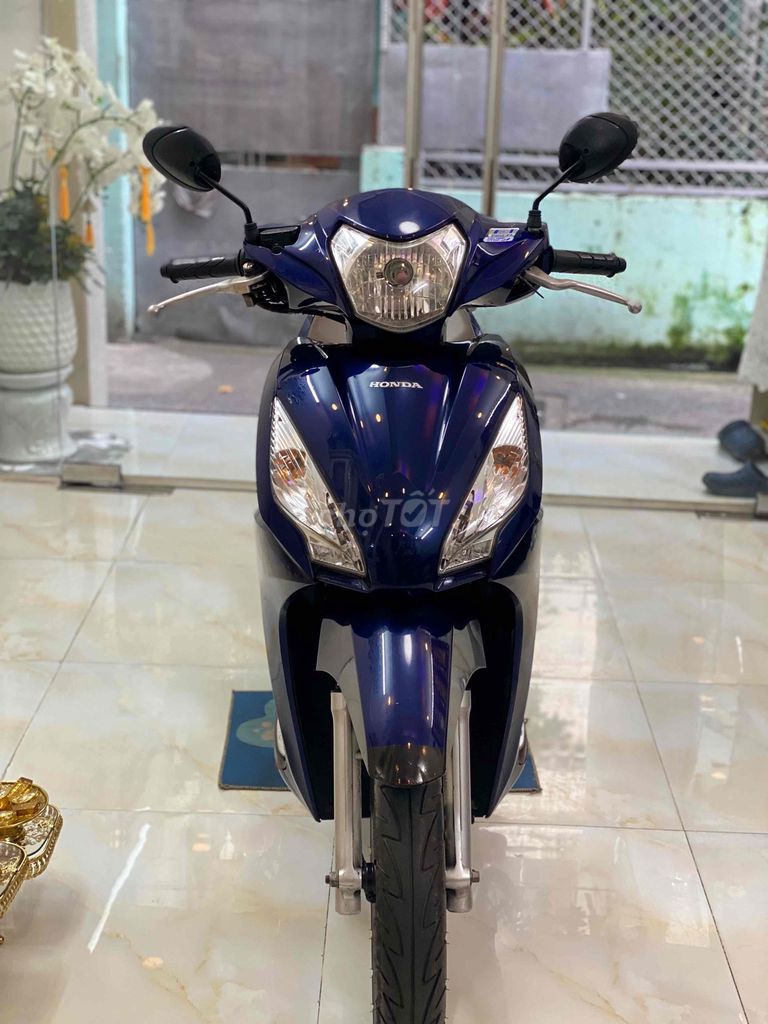 Vision Fi (Trùm mền) Bstp Mới 98% Zin. chính chủ. Mua bán Xe máy tại Quận 4 Tp Hồ Chí Minh được đăng bởi Sơn  hình 2