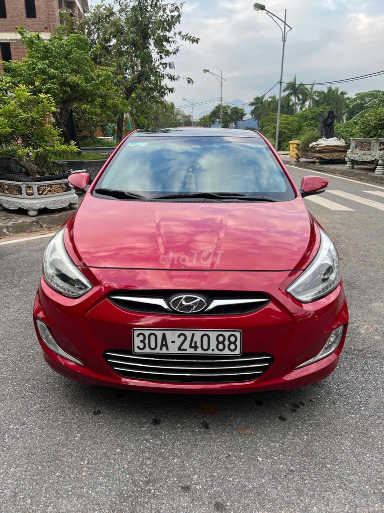 Hyundai Accent 2014 - 82000 km