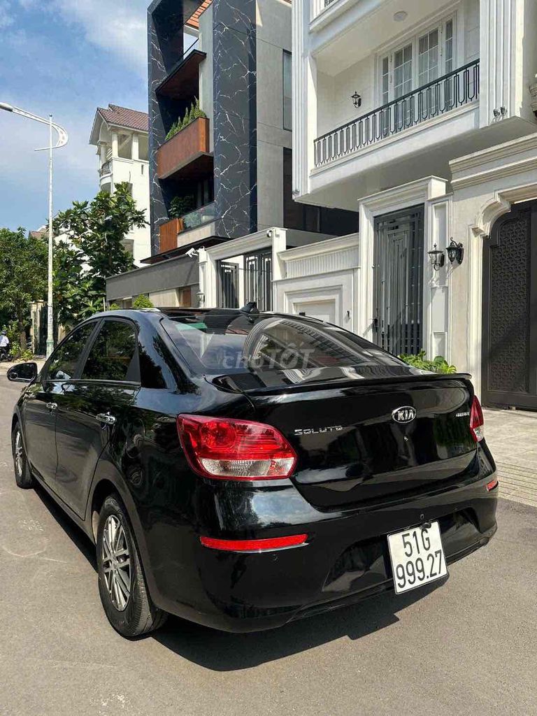 Kia Soluto 2019 АКПП Черный 23000 км
