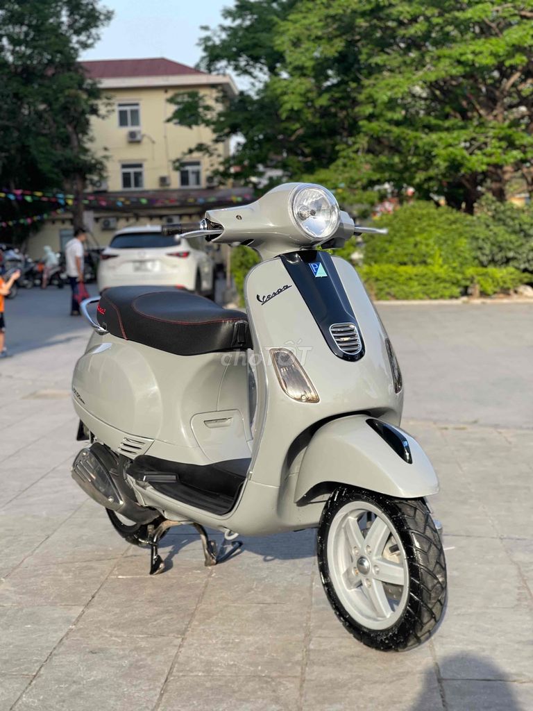 Vespa Lx 125 3vie 2014 xi măng hót xe đẹp