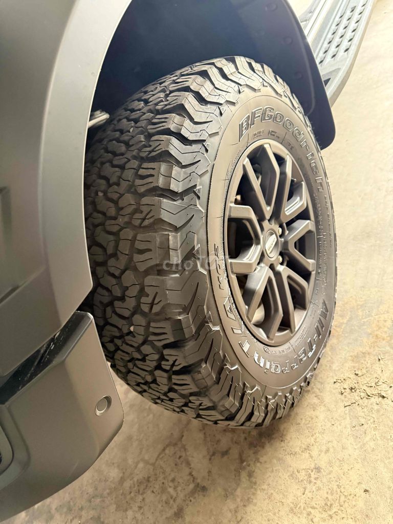 Ford Raptor dk T12/ 2023 odo 26.000 bản full. Mua bán Ô tô tại Quận 1 Tp Hồ Chí Minh được đăng bởi Quynh Nguyen hình 5