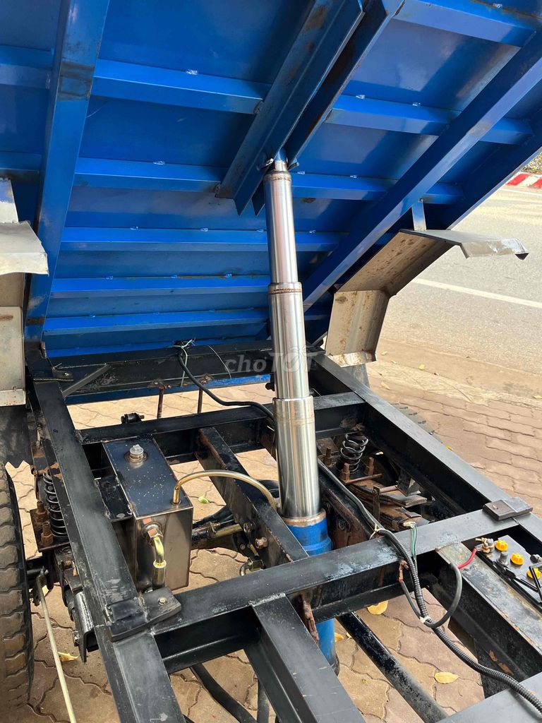 Máy 200 Thái Phuộc 60Li có ben thùng 1m3 x 2m. Mua bán Phương tiện khác tại Thành phố Thủ Dầu Một Bình Dương được đăng bởi Cơ Sở Sản Xuất và Cung Cấp Các Loại Phụ Tùng Xe Ba Gác hình 1