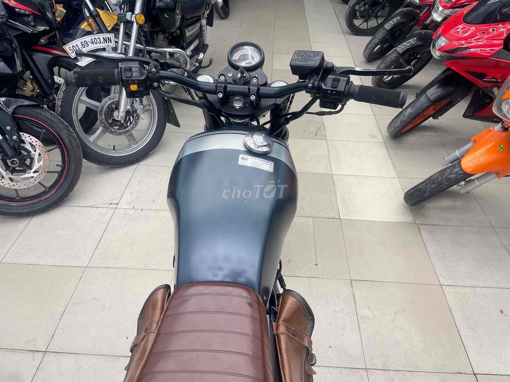 GPX Legend 200 máy zin biển số 75. Mua bán Xe máy tại Huyện Bình Chánh Tp Hồ Chí Minh được đăng bởi Phong Vũ hình 4