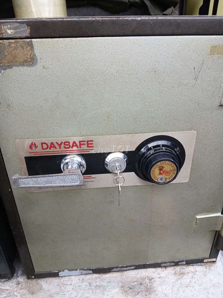 Két sắt DAYSAFE Sắt Ổ khóa Yeti Ý 130kg. Mua bán Nội thất, đồ gia dụng khác tại Quận 3 Tp Hồ Chí Minh được đăng bởi Nguyên  Két Sắt Hong Long hình 1