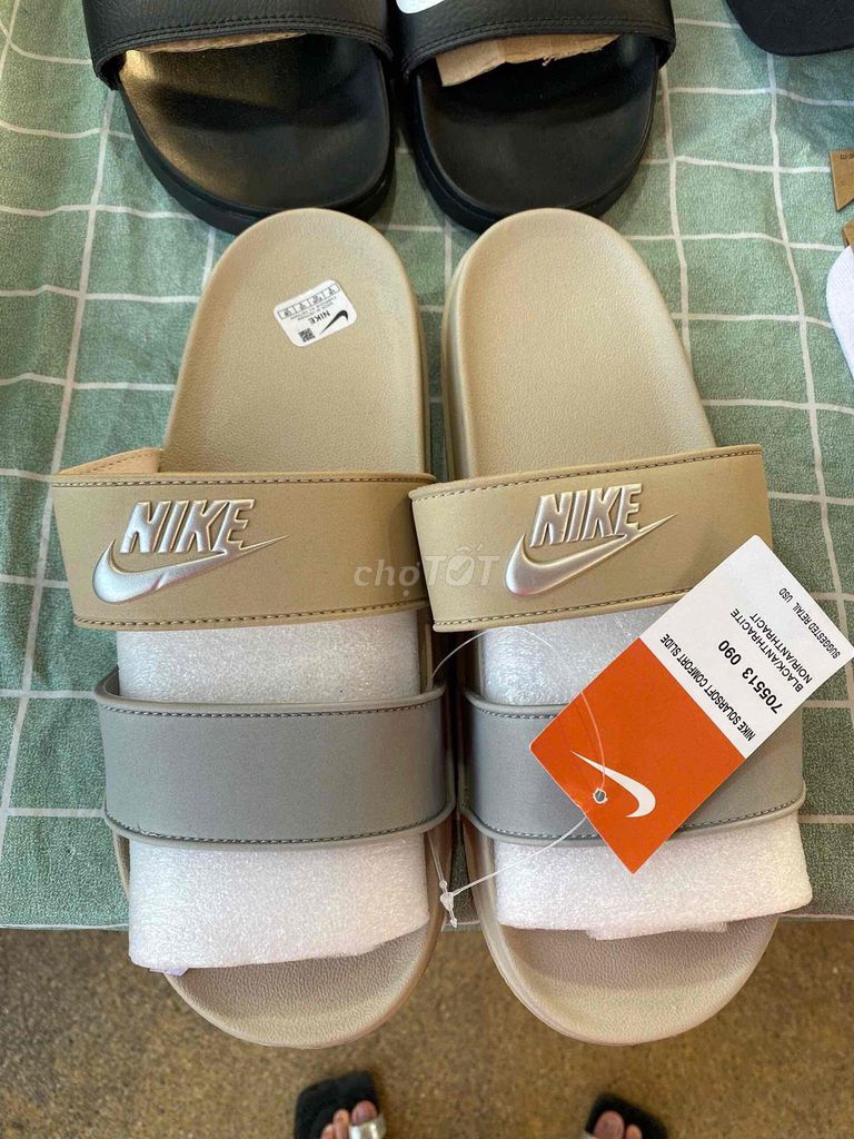 dép N hàng đẹp size 41 43. Mua bán Giày dép tại Quận Hải Châu Đà Nẵng được đăng bởi MINH THUY hình 1