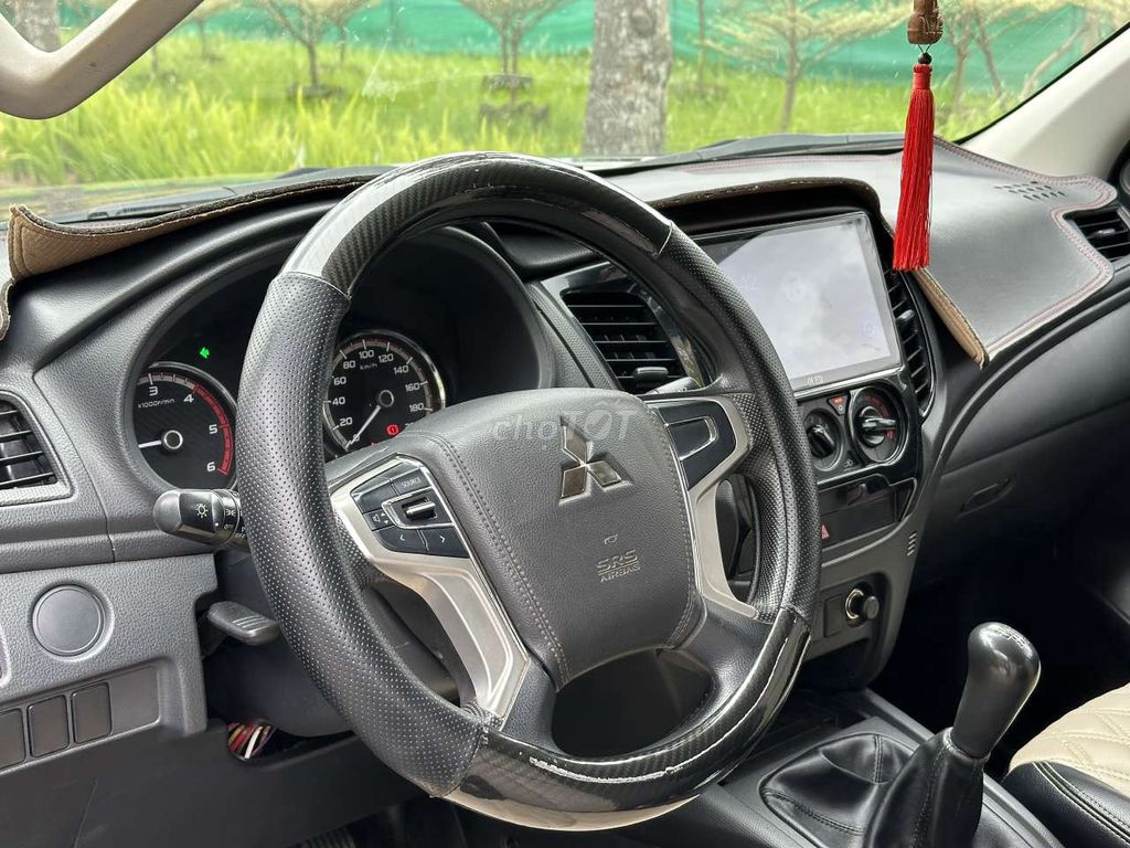 Mitsubishi Triton 2.4Mivec 2019MT xe đẹp k lỗi nhỏ. Mua bán Ô tô tại Quận Hà Đông Hà Nội được đăng bởi Hà Đông Car hình 5