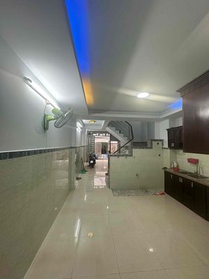 Rent · 4 bd · 54 м² · Quận 6, ул. Đường Hậu Giang