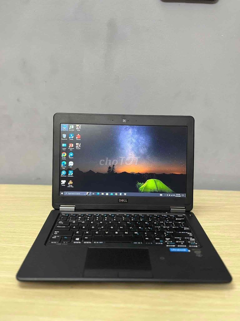 Bán Gấp Dell i7, ram 8gb ssd 256, màn hình 14inch